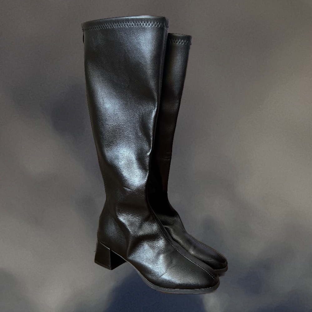 Black knee high leather boots size 40